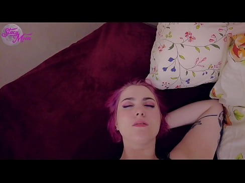 ❤️ Πρόστυχη συμμαθήτρια μου ζήτησε να παραλείψω την ΟΜΓ μαζί της, οπότε γαμηθήκαμε χωρίς προφυλακτικό Πορνό βίντεο ❌